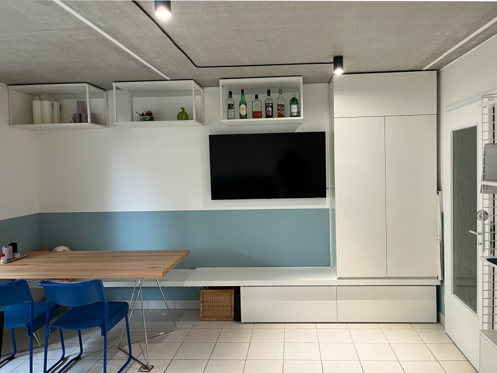 Kleines Industrial Esszimmer in München