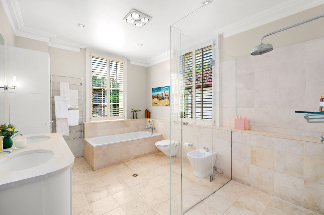 Toxteth Estate british-colonial-bathroom