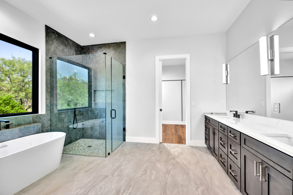 Horseshoe Bay Modern