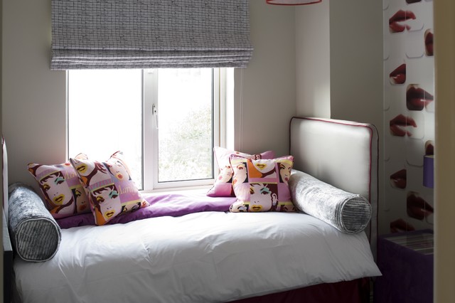 small guest room trendy-sovevaerelse