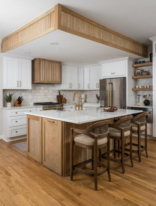 Transitional kitchen photo in Atlanta