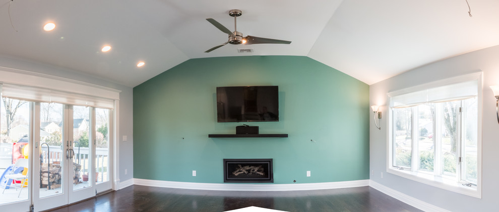 10' accent wall in open floor plan, design decor advice needed