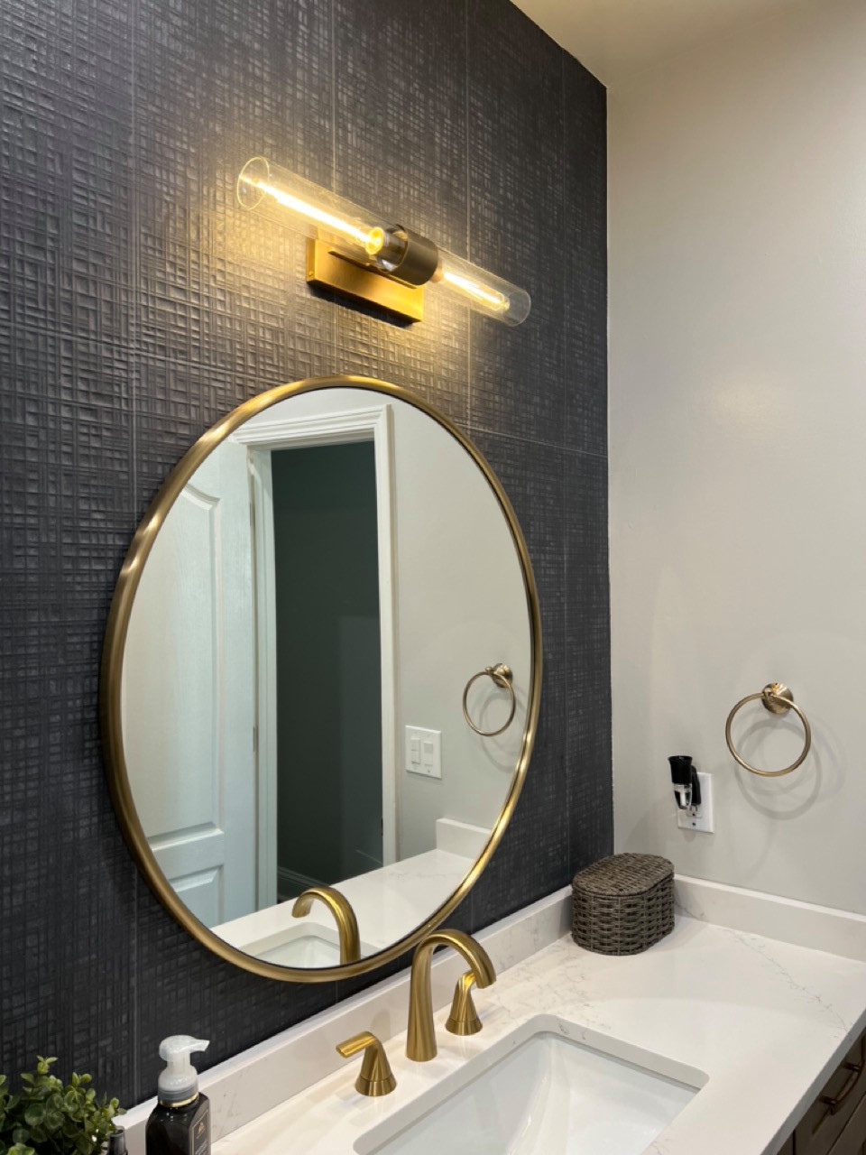 McDonough Hallway Bathroom Renovation