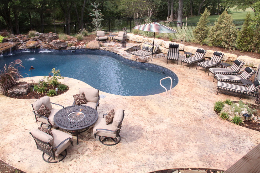 Design ideas for a traditional pool in Wichita.