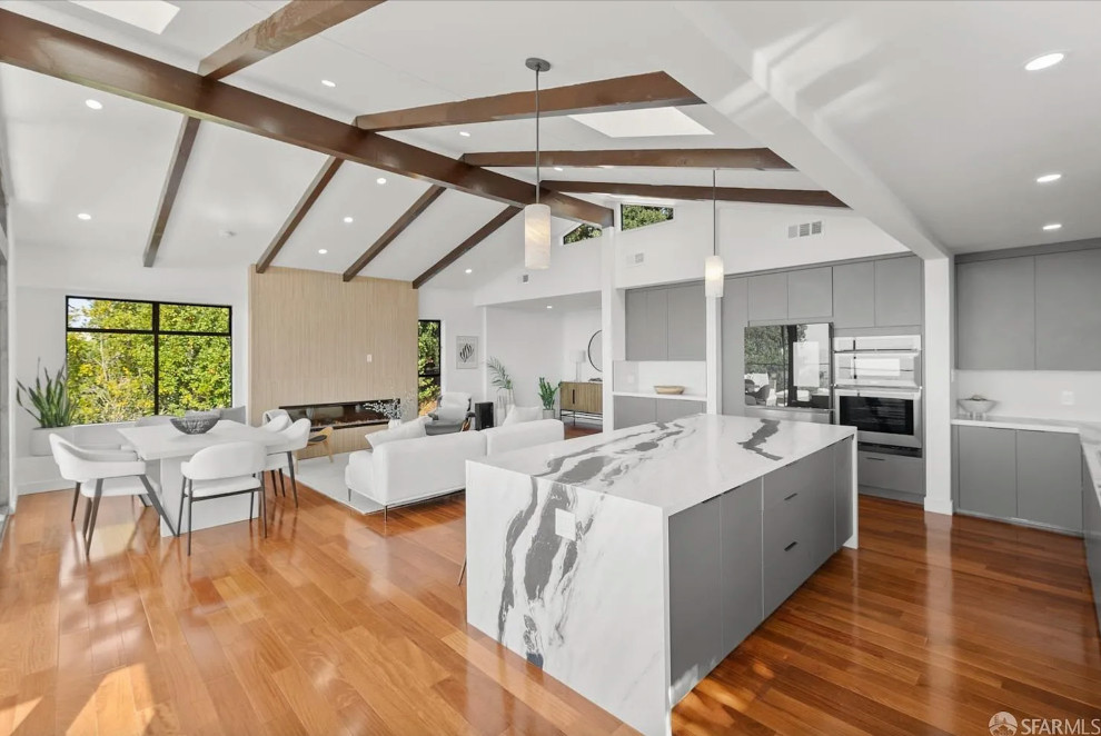 Open Concept Cathedral Kitchen