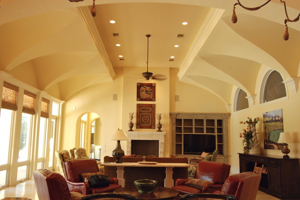 Photo of a traditional family room in Austin.