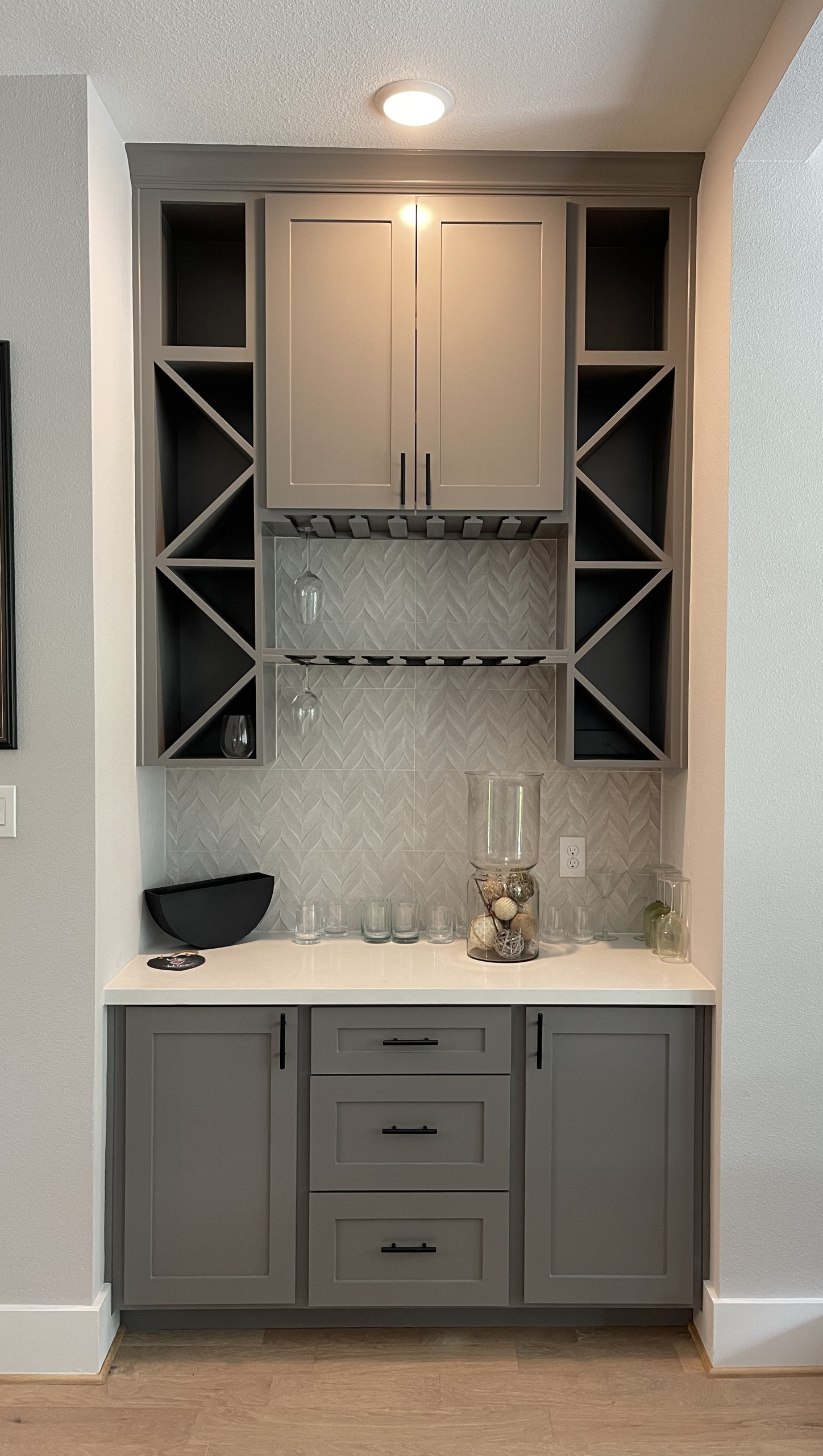 Custom Butler Pantry in Cypress, TX