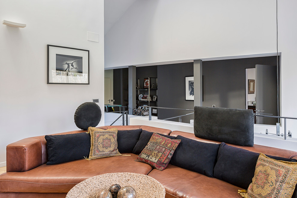 Загородный дом в современном стиле.