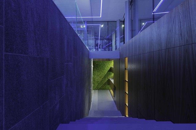 SHEET modern-hallway-and-landing