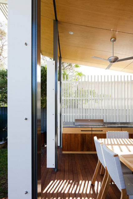 North Curl Curl contemporary-deck