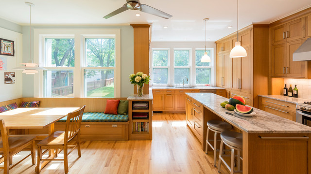 Fairmount Kitchen classico-cucina