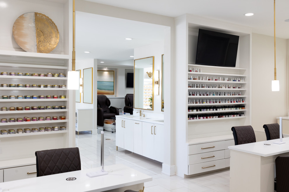High End Nail Salon