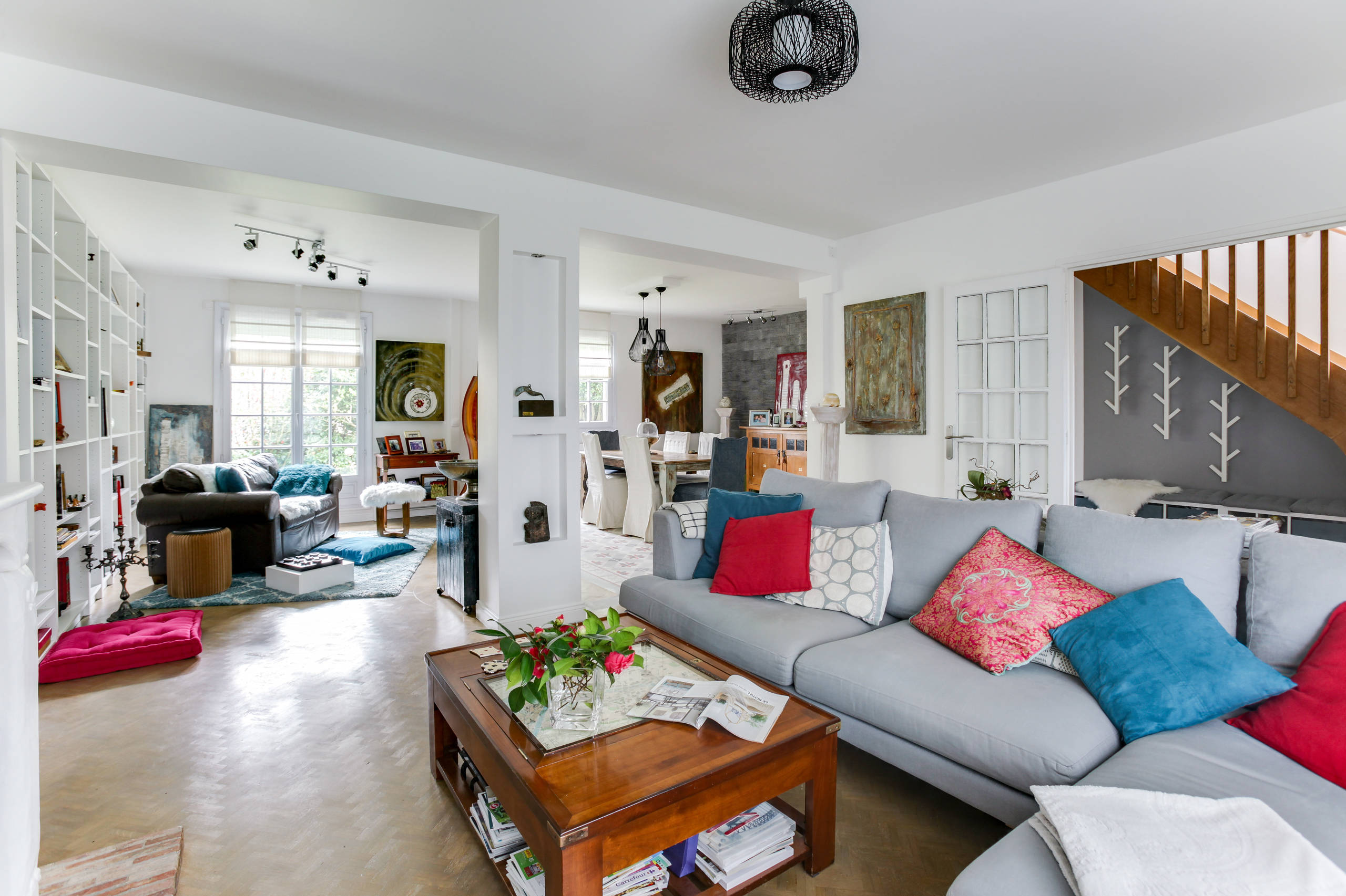 Rénovation d'une salle à manger en béton ciré gris