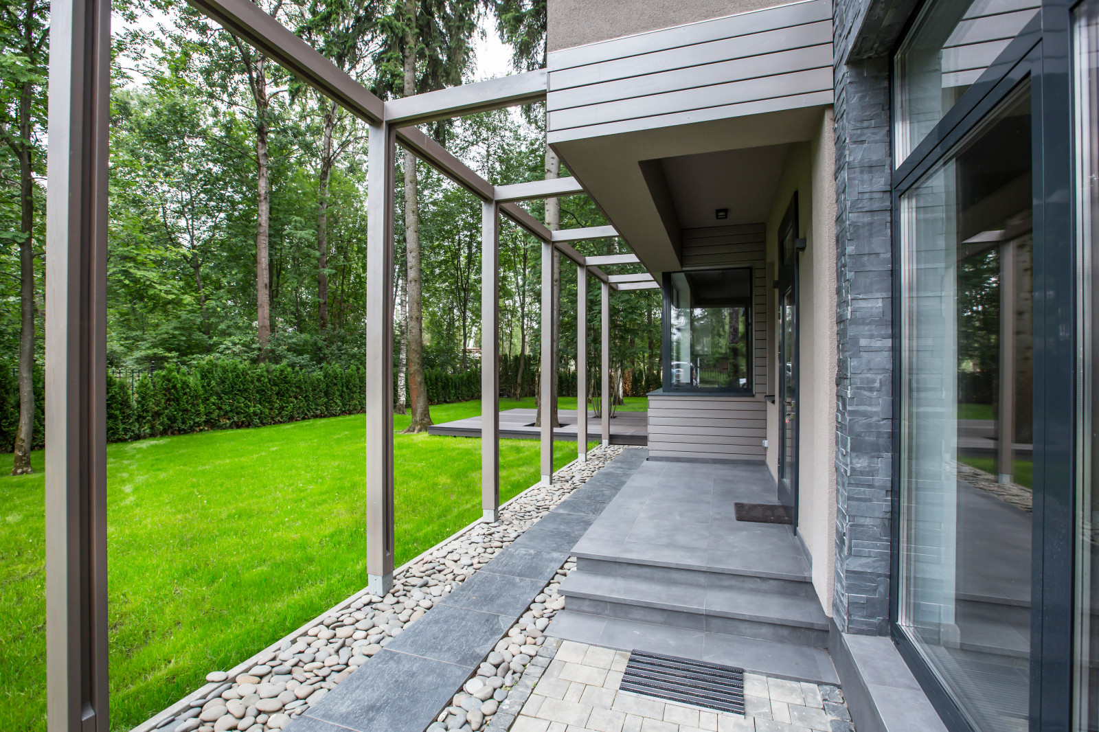 Современный дом в подмосковье