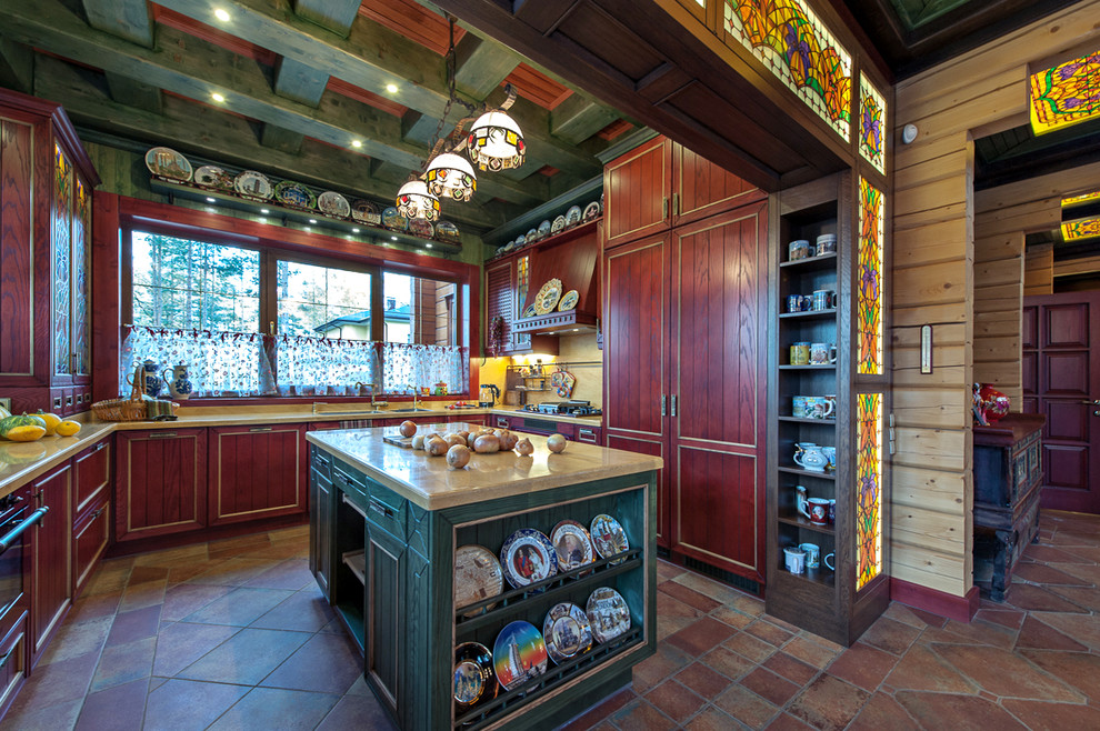 Дом с витражами