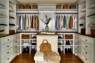 Do These 7 Things to Get an Organized Closet (7 photos)
