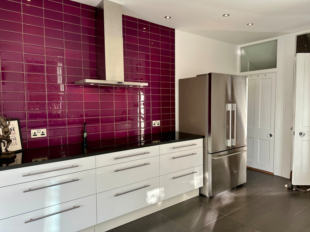 Contemporary Kitchen