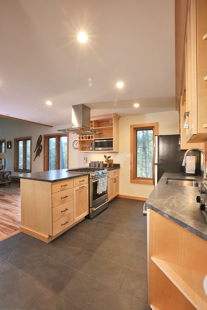 Example of a transitional kitchen design in Boston