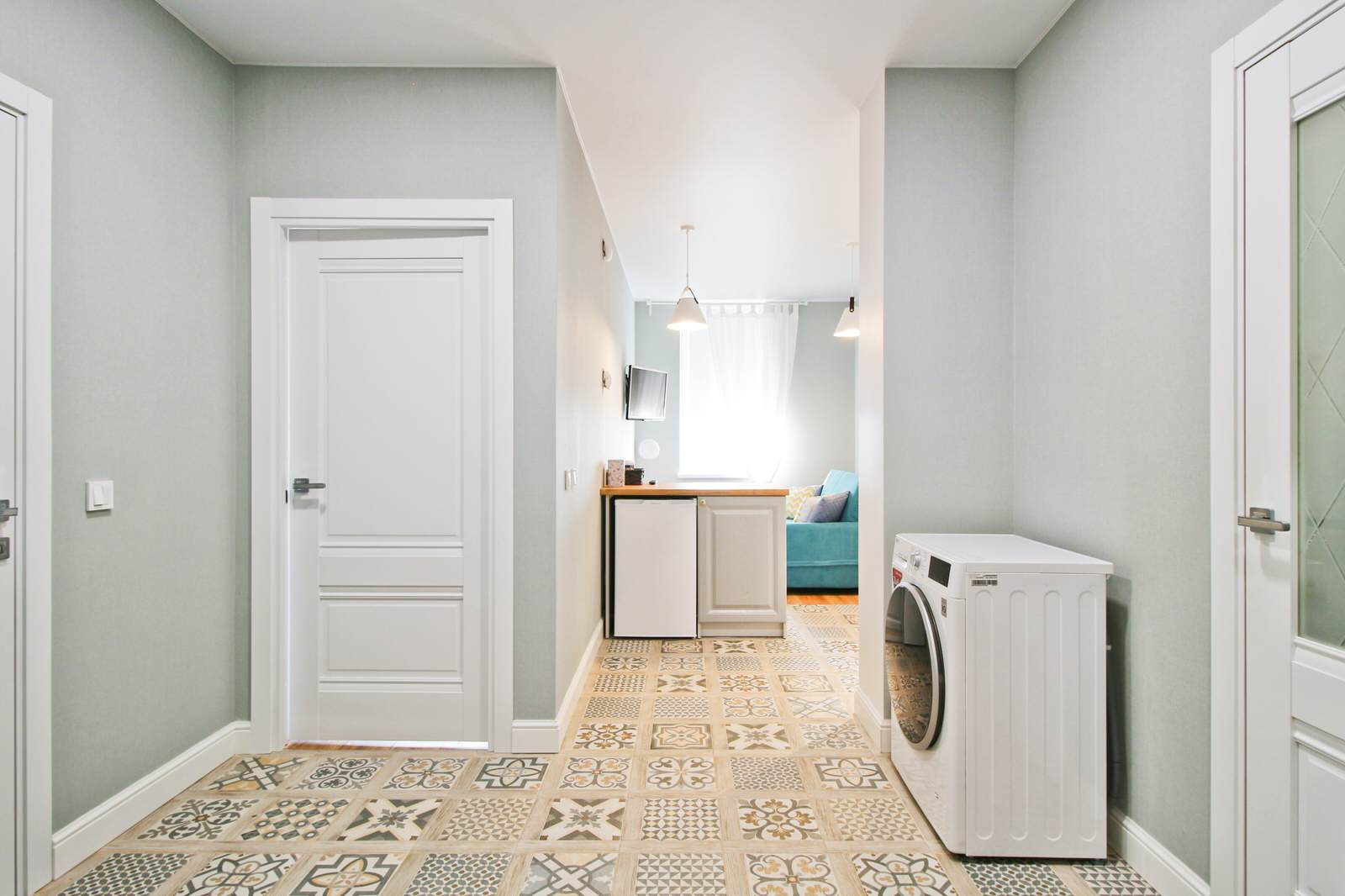 Стильно. Лаконично. Рядом с музеем янтаря