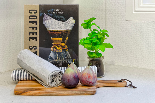 Townhouse Chic contemporary-koek