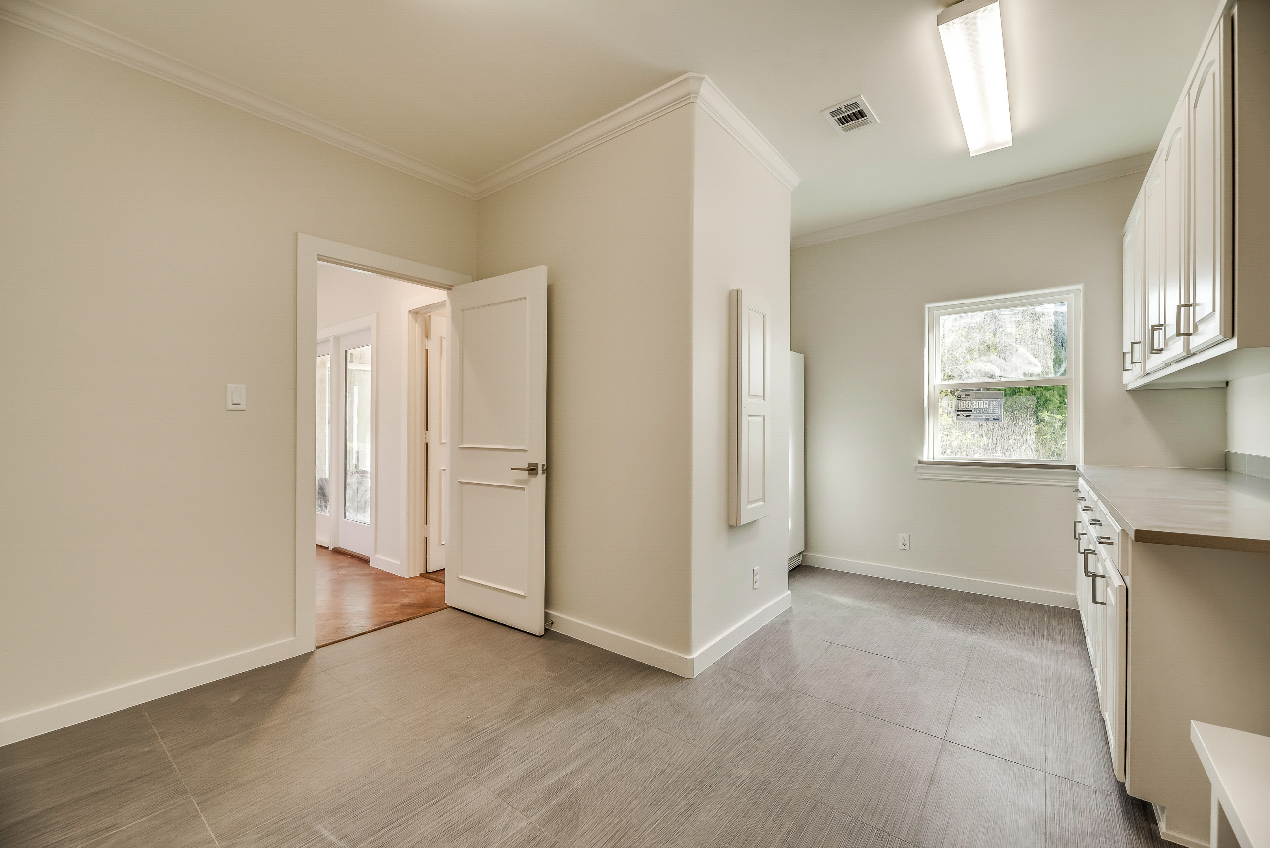 Kid's Loft and open Kitchen