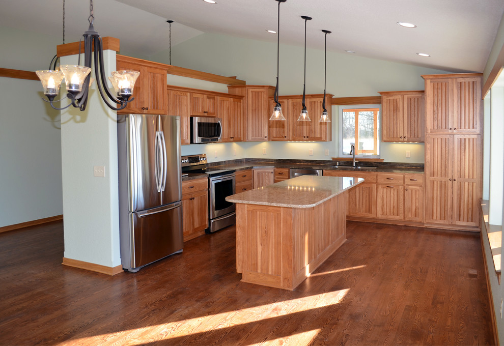 Inspiration for a rustic kitchen remodel in Milwaukee