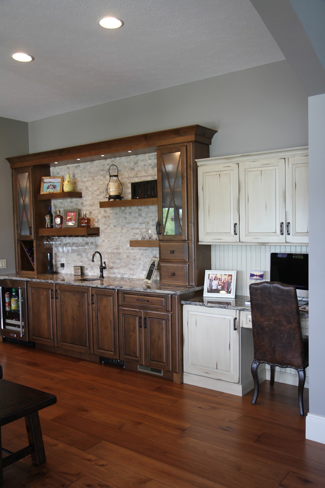 Example of a transitional kitchen design in Indianapolis