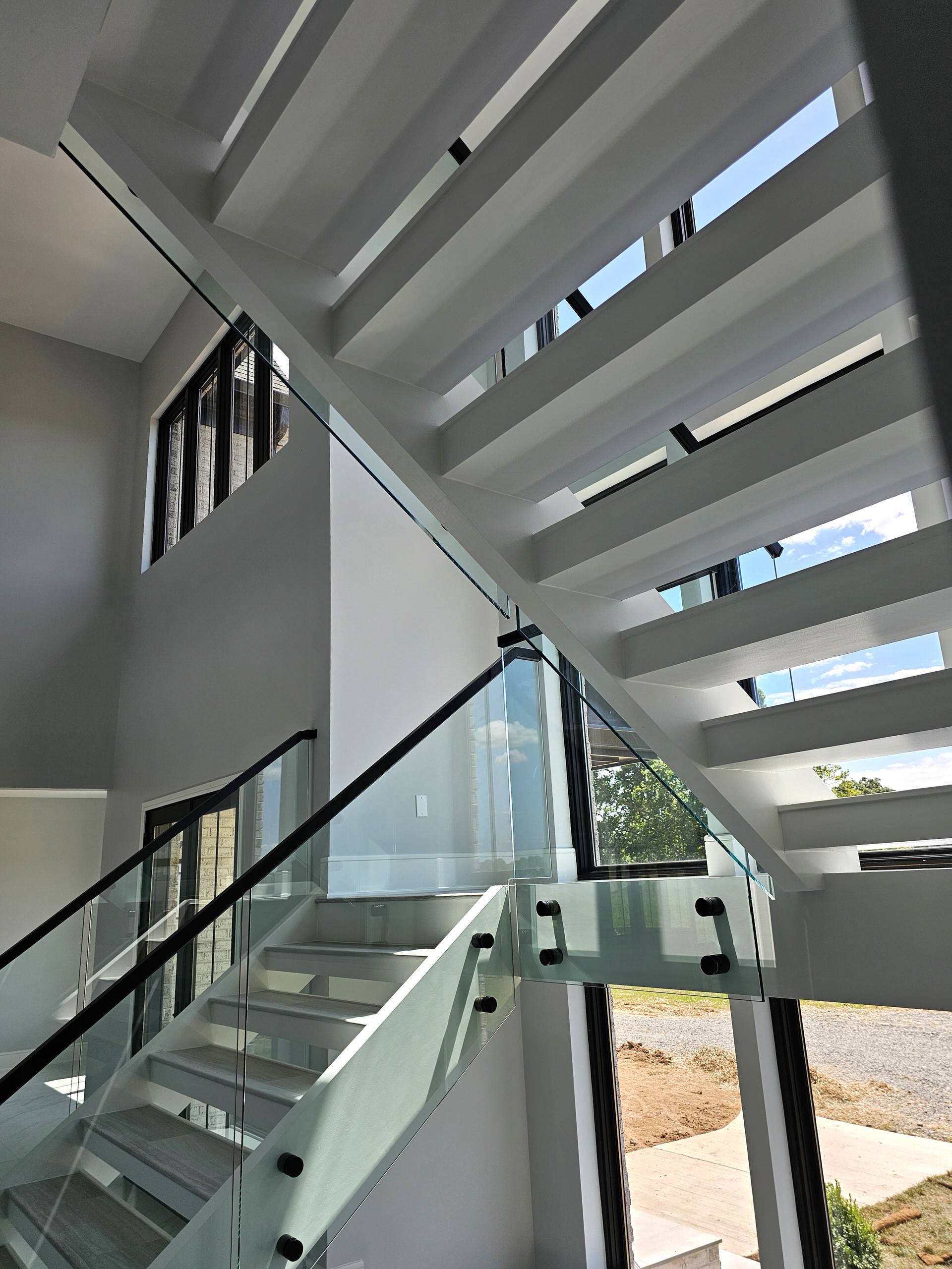 125_Modern Open Rise Stair with Glass Balustrade, Aldie, VA 20105