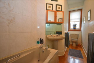 Not touched in 35 years, Avocado bathrooms were still in fashion! Not touched in 35 years, Avocado bathrooms were still in fashion!