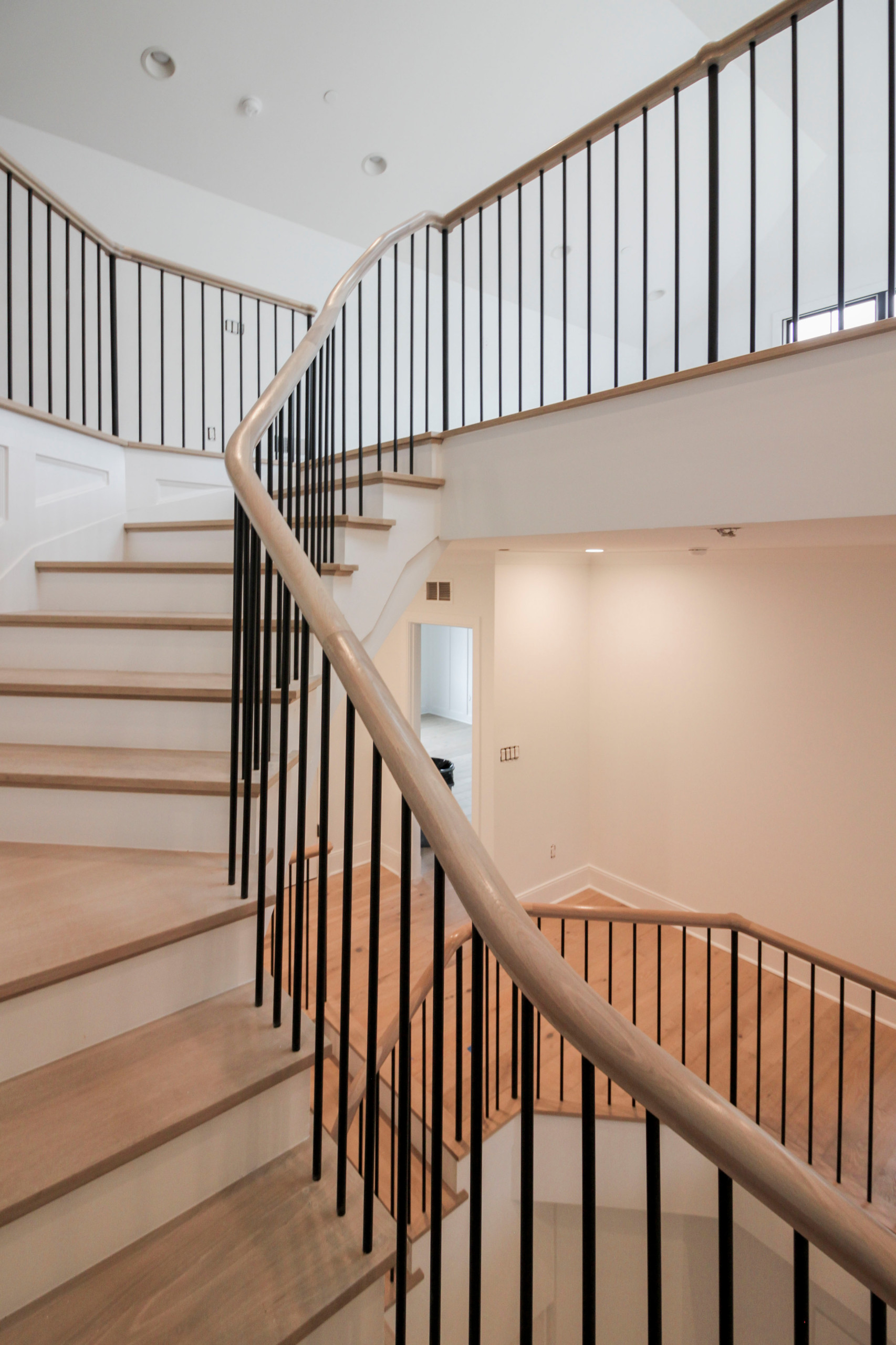 100_Hexagonal Floating-Staircase, Bethesda MD 20817