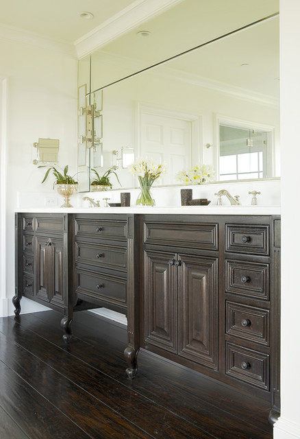 A Furniture Look For Your Bathroom Vanity, Furniture Style Bathroom Cabinets