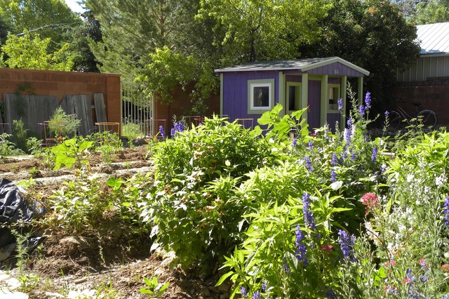 My Houzz Bohemian Cottage And Vegetable Garden
