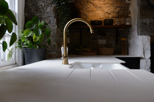 Integrated worktop and sink country-kitchen