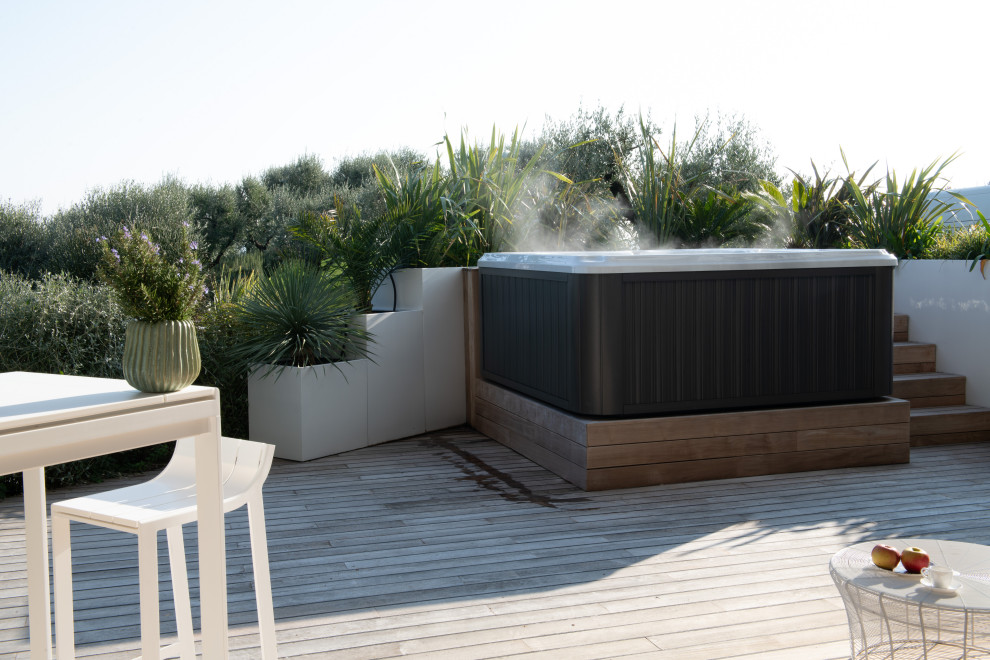 Интерьер апартамента в HPA, Паденге-Суль-Гарда, Италия