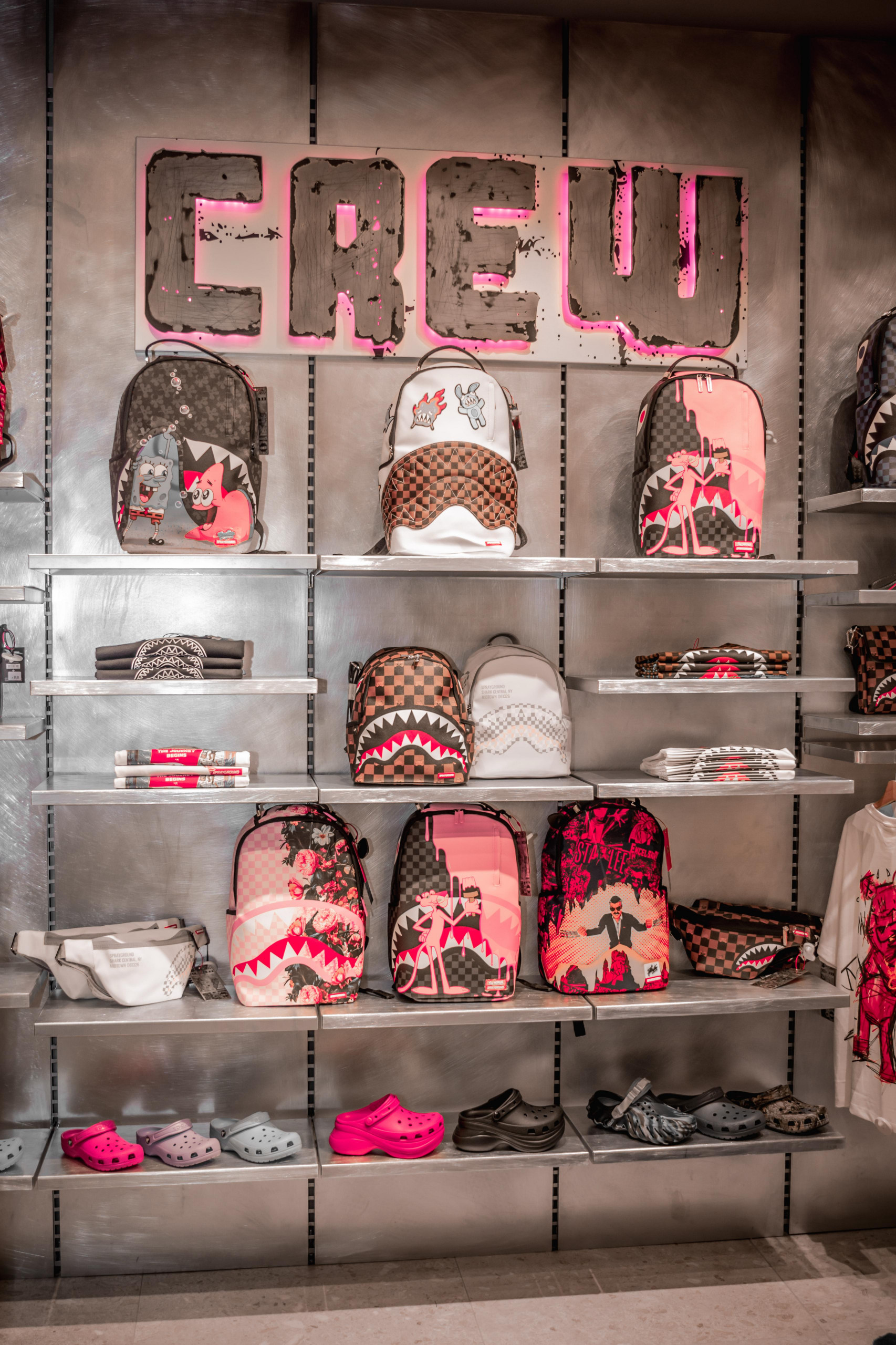 CREW NEW OPENING