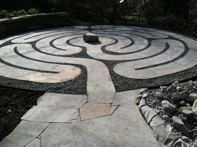 Labyrinth eclectic-landscape