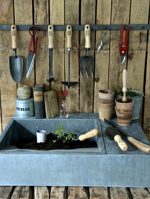 Nettoyer, entretenir et protéger vos outils de jardinage - Promesse de  Fleurs