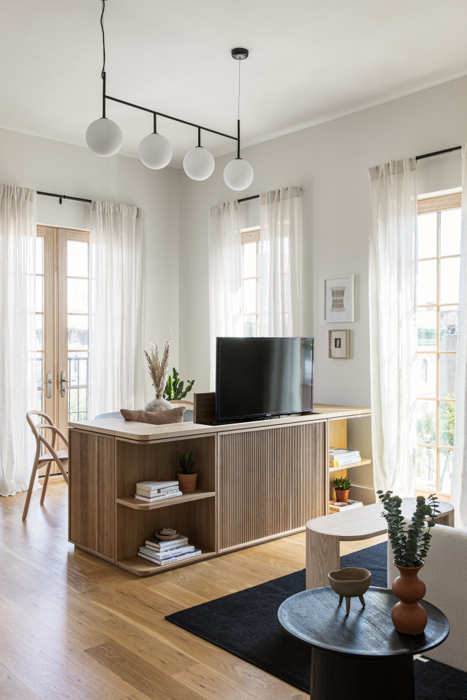Example of a danish living room design in New York