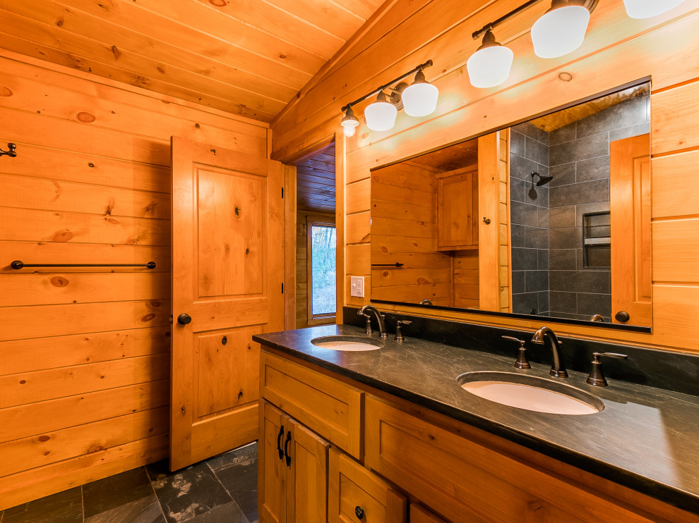 Log Homes