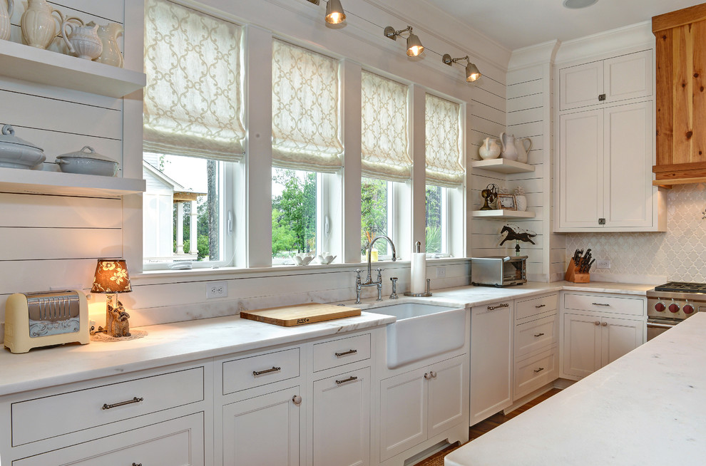 Inspiration for a traditional kitchen in Charleston.