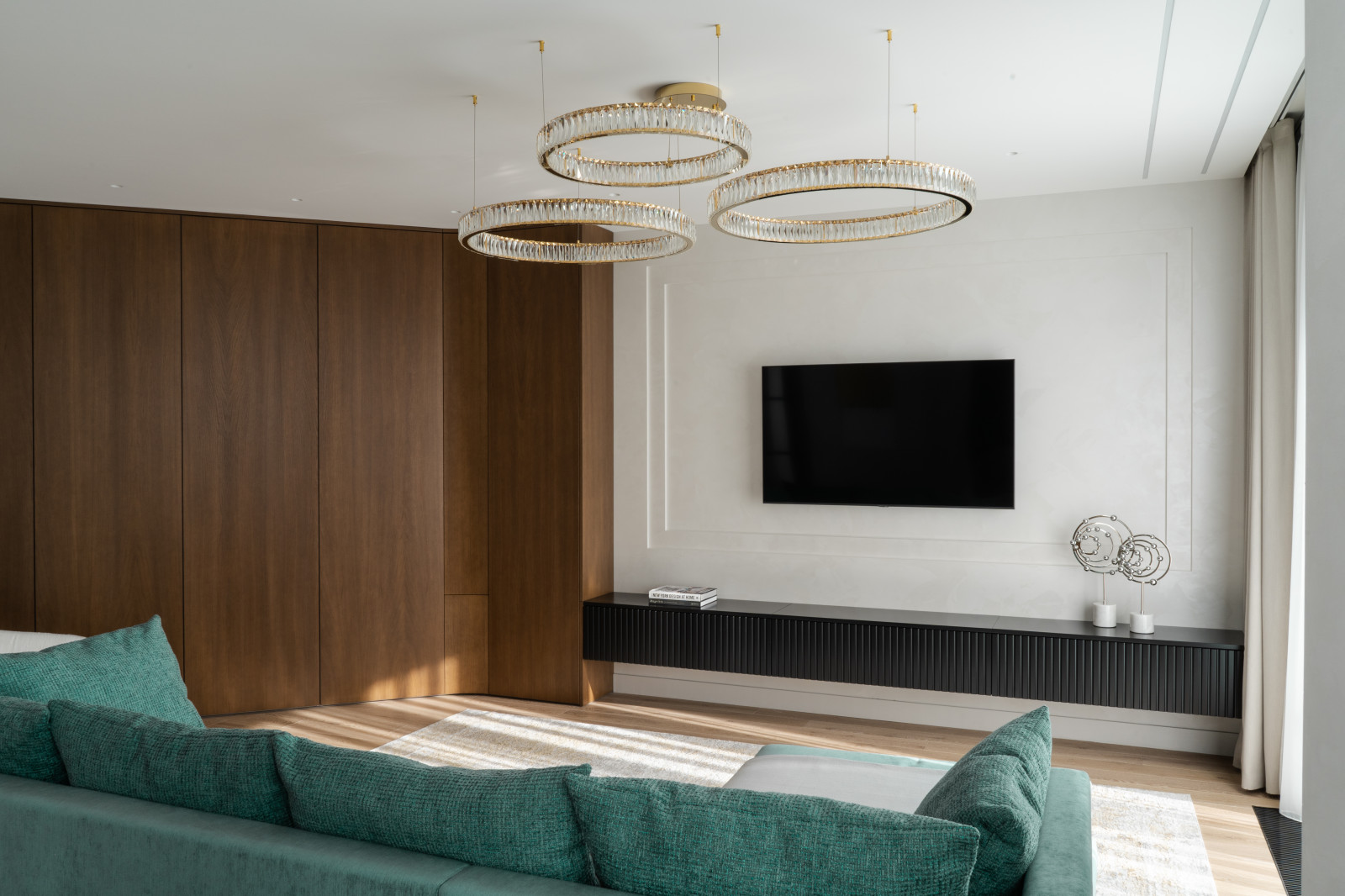 Квартира 100 м2 ЖК "Скай Форт 2". Современный стиль