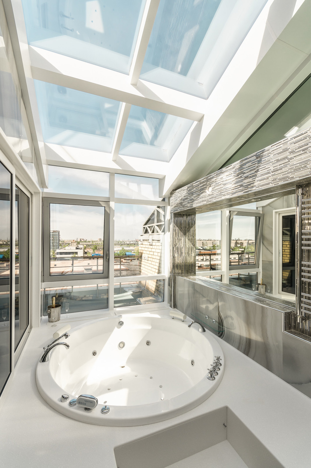 Оконные конструкции в квартире на Варшавской