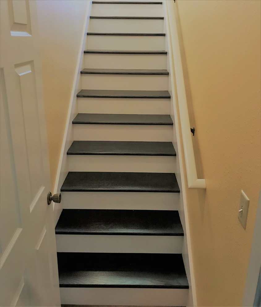 Cette photo montre un escalier victorien.