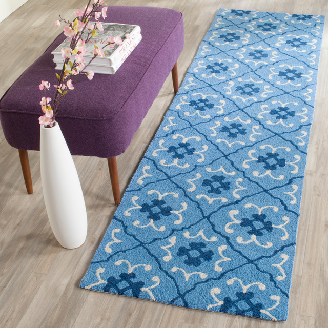 Safavieh Four Seasons Collection FRS234 Rug, Blue/Ivory, 2'3"x8'