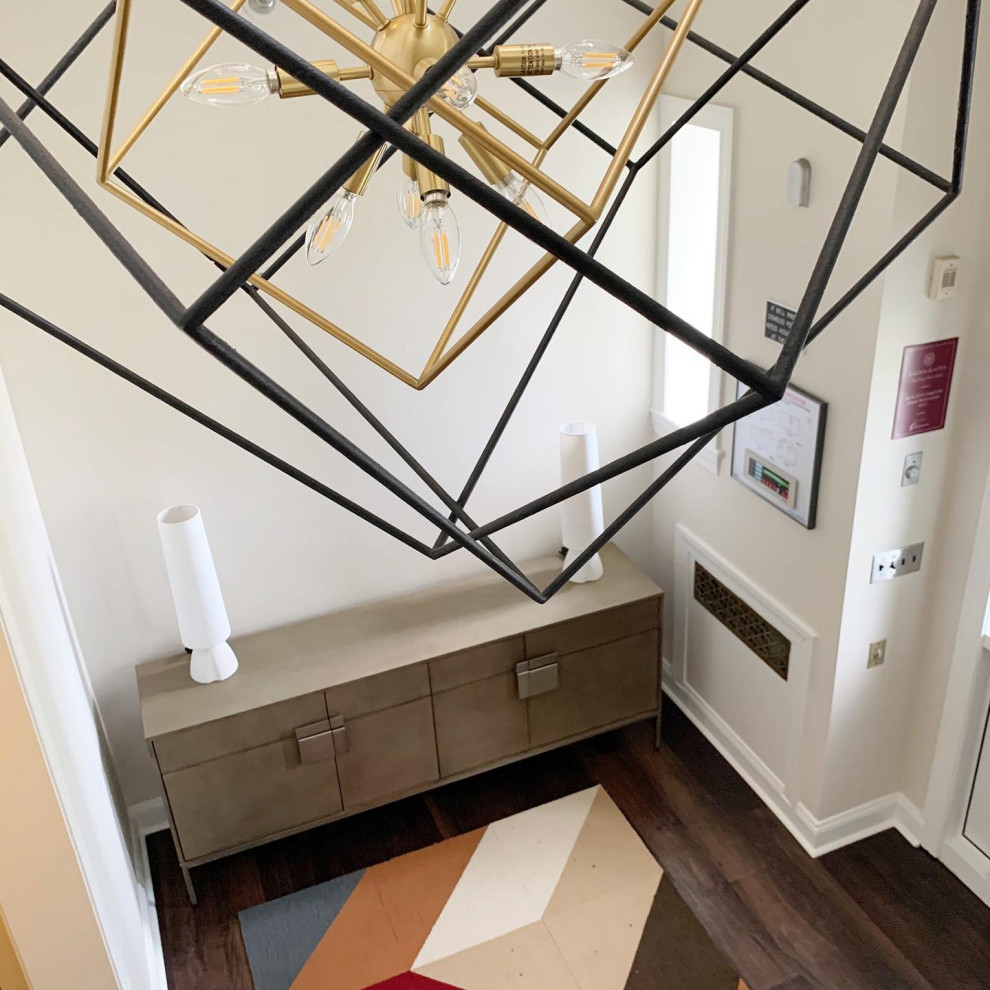 Home design - transitional home design idea
