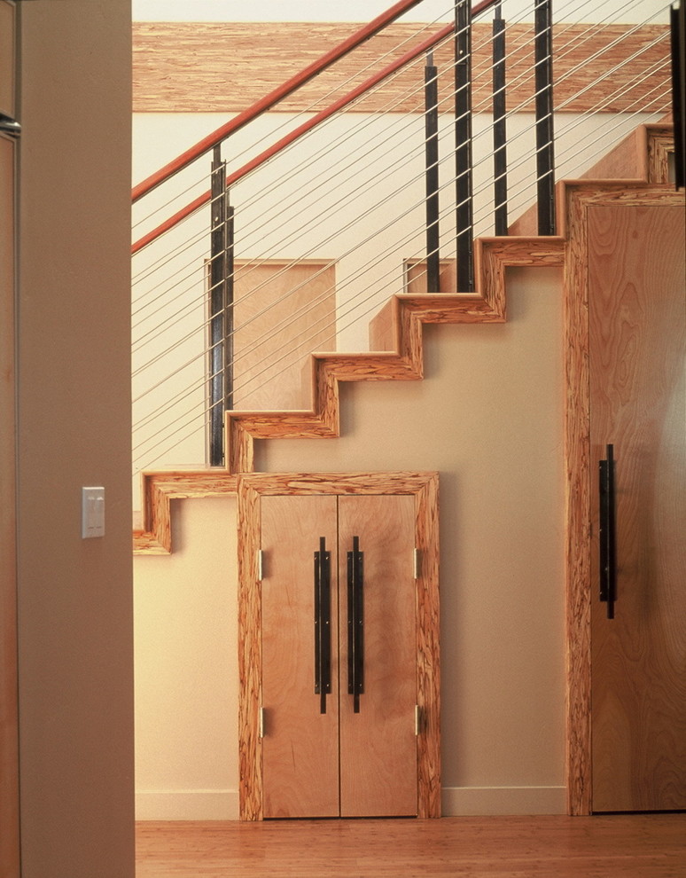 Photo of a contemporary staircase in San Diego.