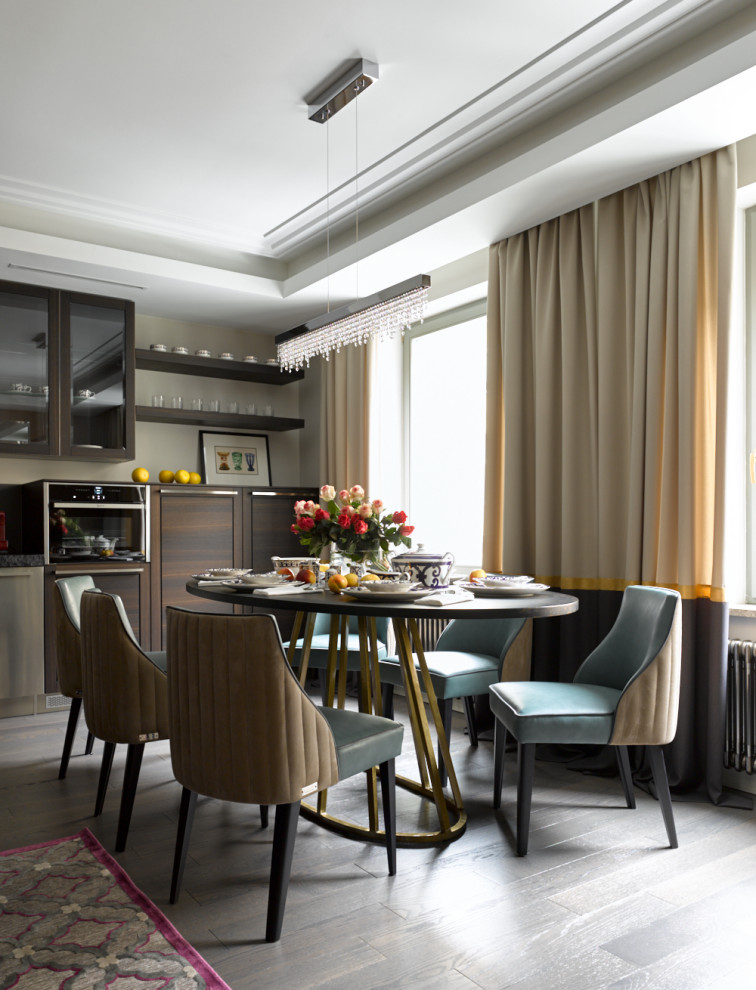 Inspiration for a contemporary dining room in Saint Petersburg.
