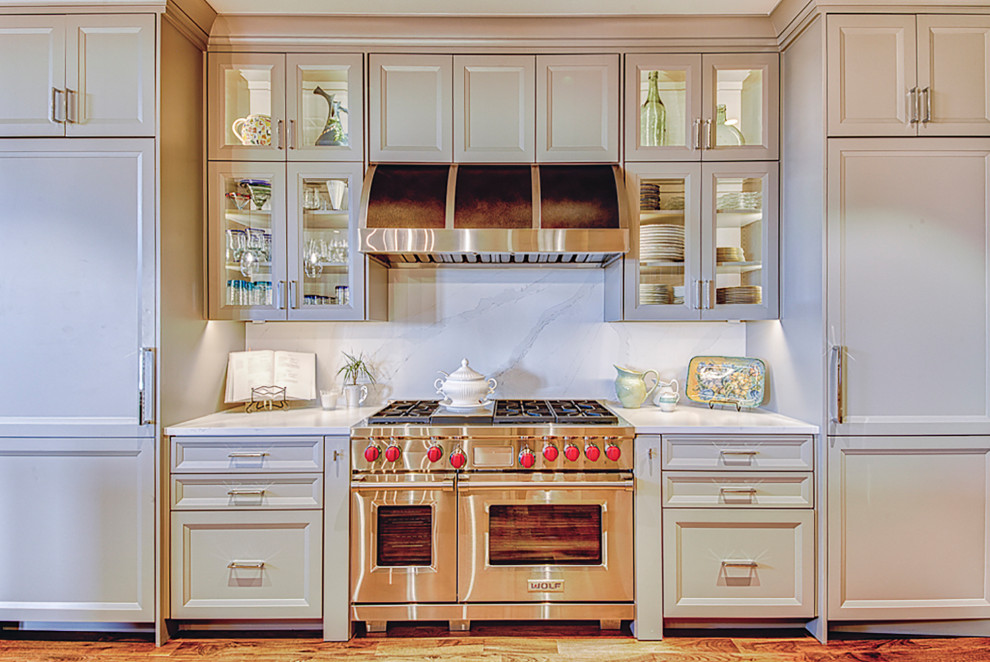Kitchen - kitchen idea in Austin