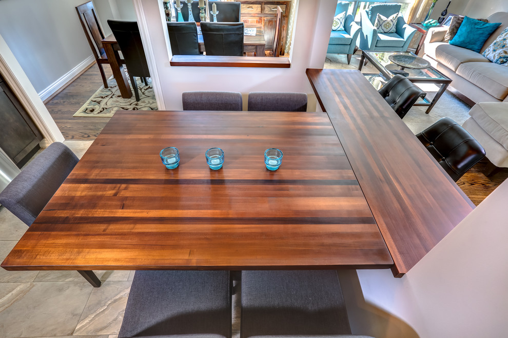 Inspiration for a transitional kitchen remodel in Toronto
