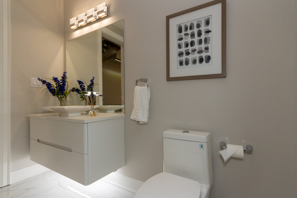 Bathroom - modern bathroom idea in Toronto